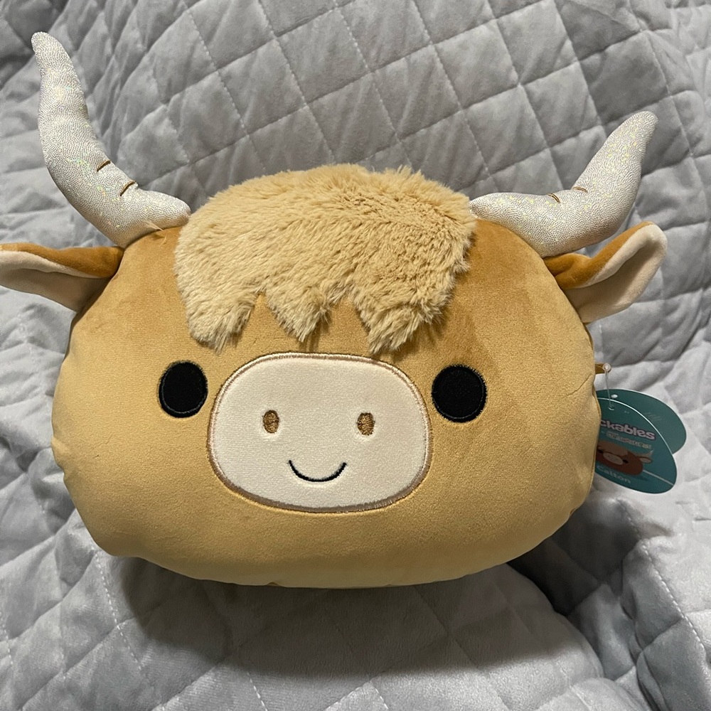 Calton the highland cow squishmallow stackable